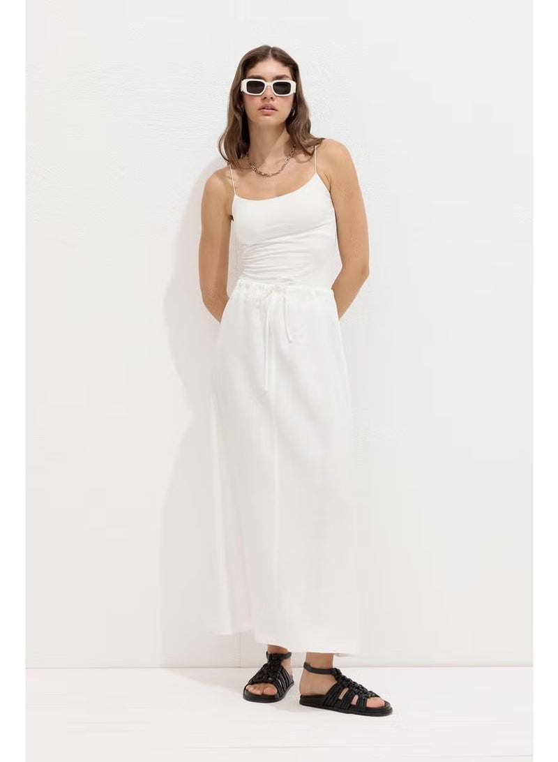 Manuka Laced Linen Skirt Ecru - Image 3